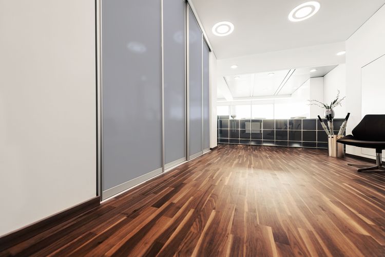 Sichtschutzfolie an Glaswand